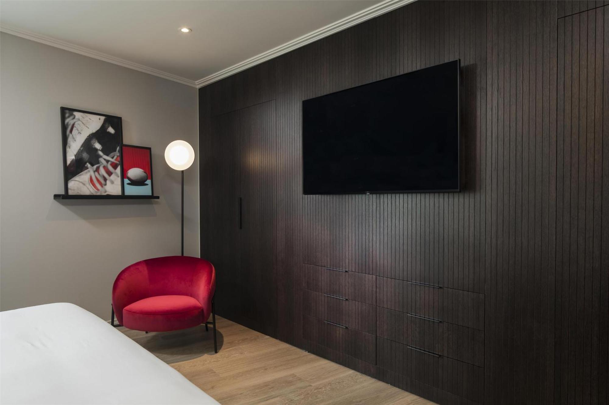 Legends Suite,1674705272:JPEG